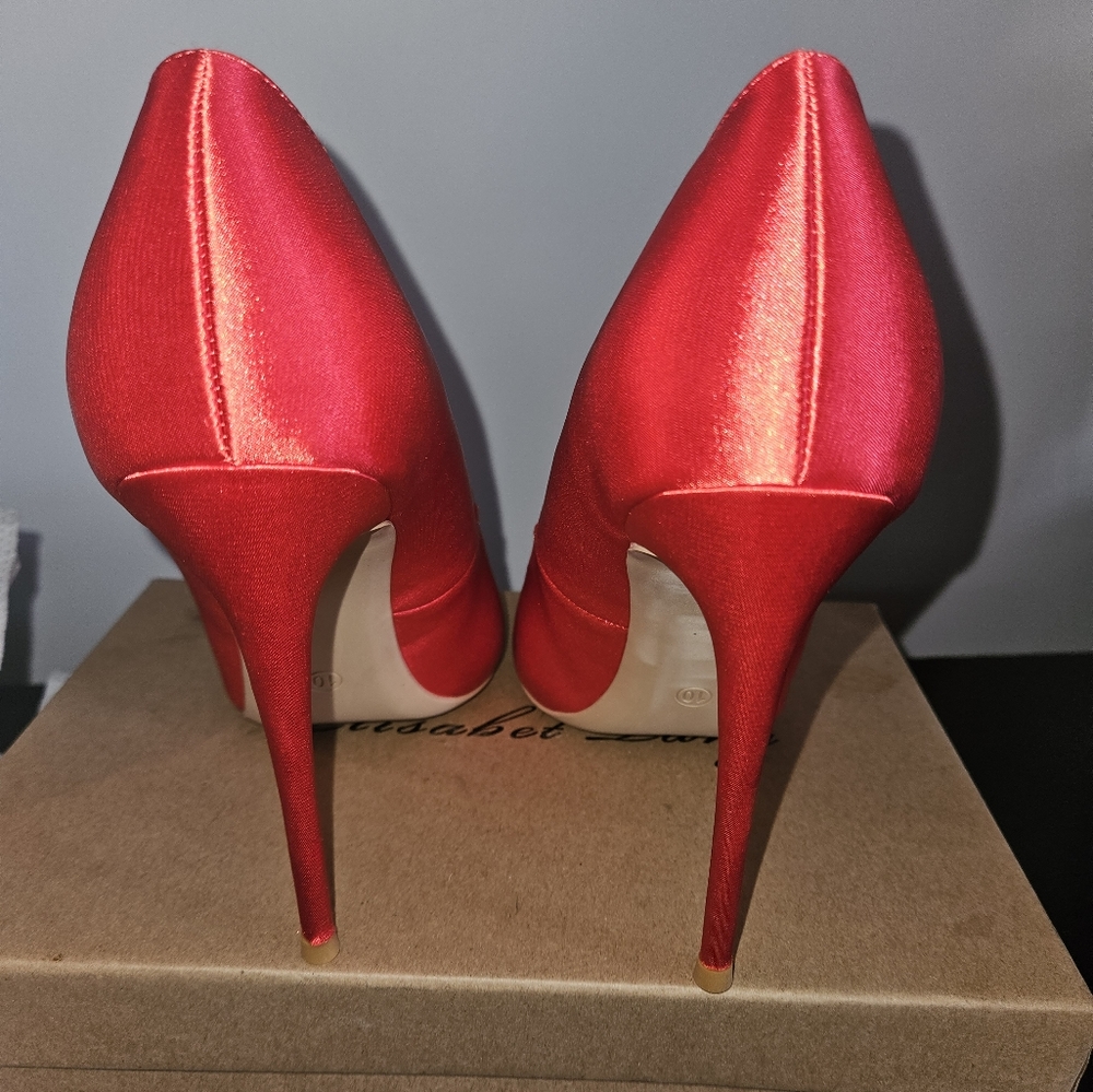 Red Heels - Picture 2 of 7